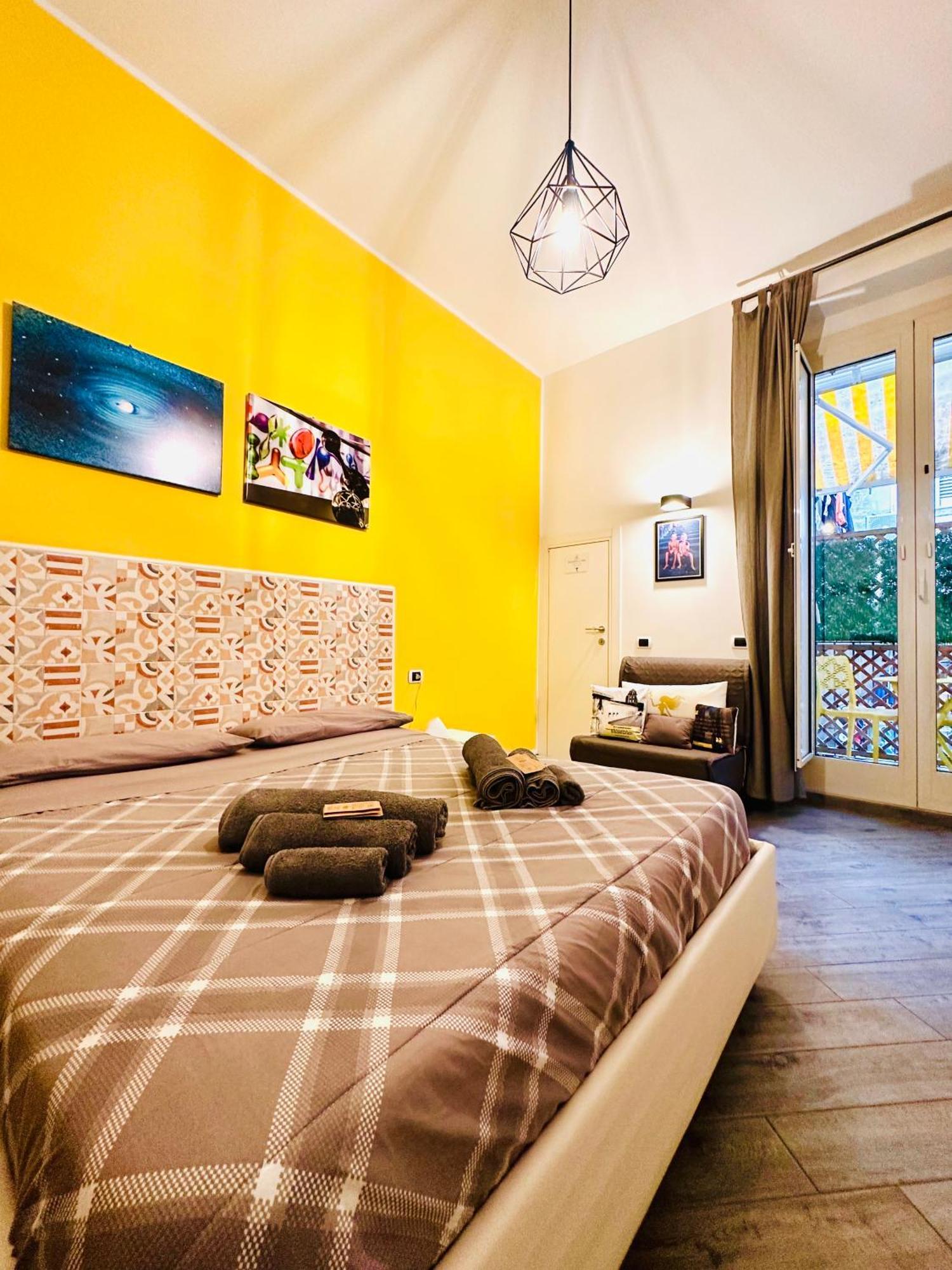 B&B Cosmoneapolitan Ngoại thất bức ảnh